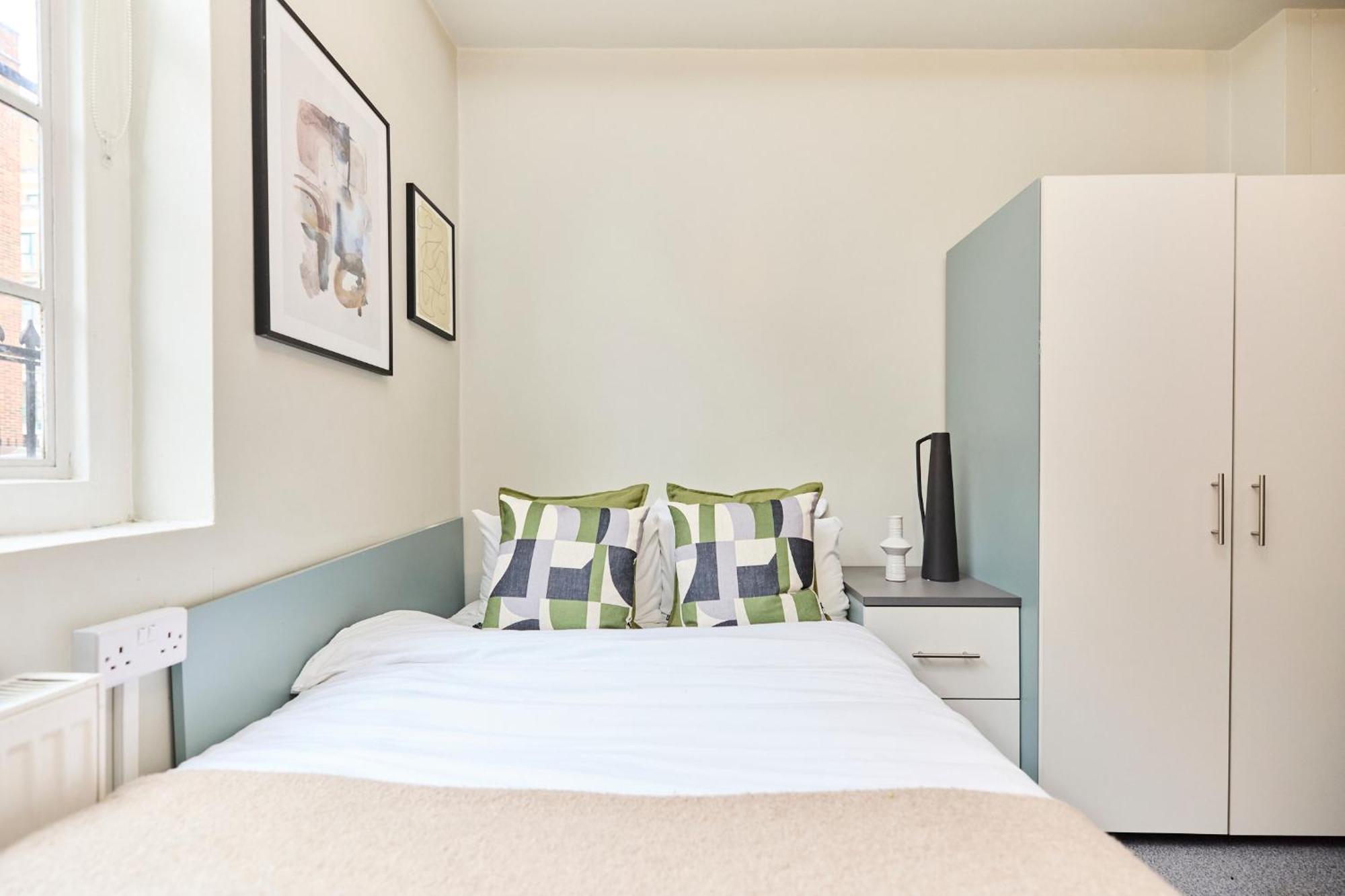 Auberge de jeunesse Louise House *